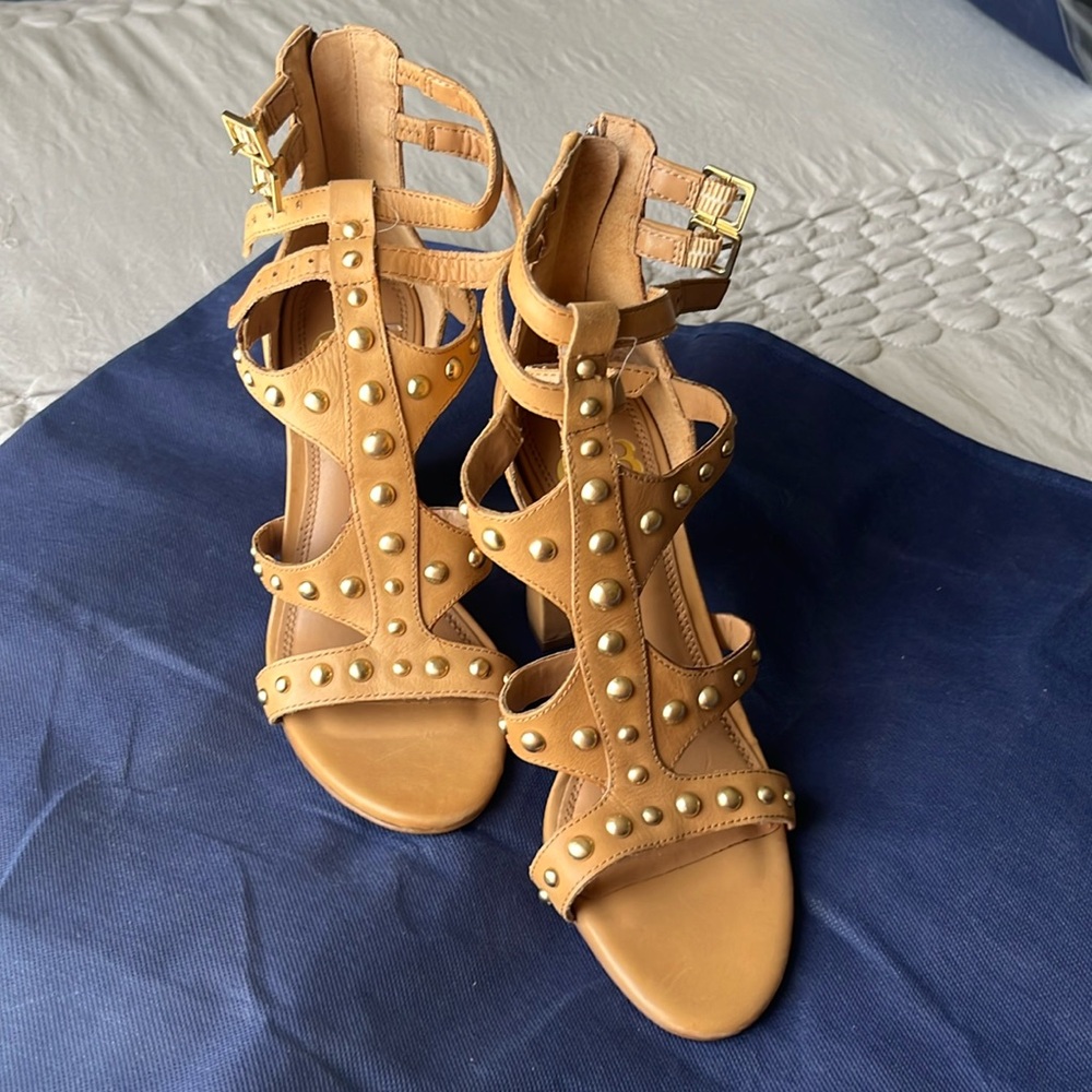 New Gianni Bini heels
